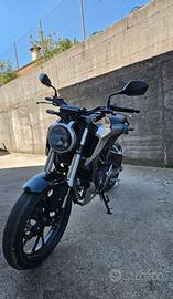 HONDA CB125R