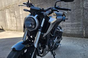 HONDA CB125R