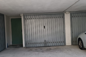 Garage doppio a Isola d.S. centro