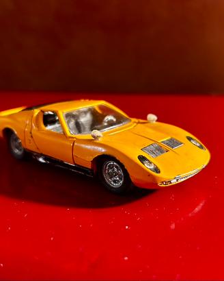 Lamborghini miura politoys