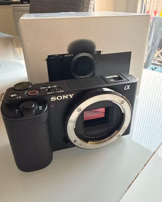 SONY ZV E10 solo body PERFETTA