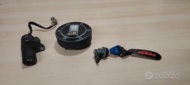 Blocchetto chiave e tappo serbatoio ktm super duke