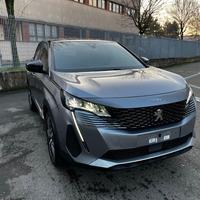 PEUGEOT 3008 PureTech Turbo 130 S&S Allure Pack