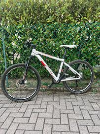 MOUNTAIN BIKE BIESSE