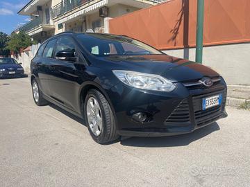 Ford Focus 1.6 120 CV GPL SW Plus