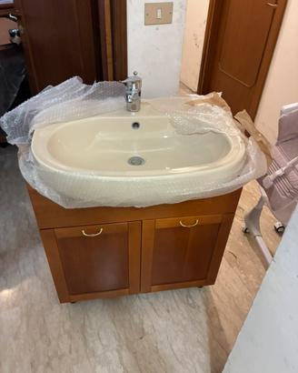 mobile bagno con lavabo