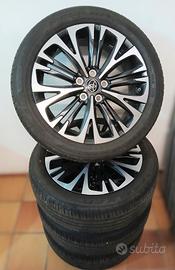 Gomme estive + cerchi in lega Yaris Cross