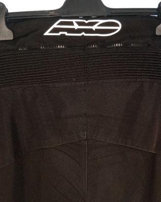 Pantaloni moto