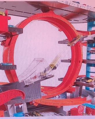 Pista Hot Wheels - Il Garage delle Acrobazie