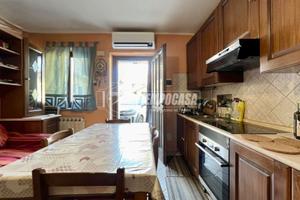 QUADRILOCALE IN CORTE NEL CUORE DI VILLASTANZA