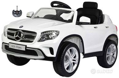Auto Mercedes elettrica.