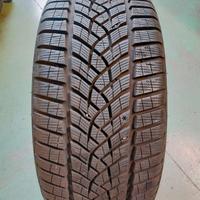 Goodyear Ultra performance + 235/40-19