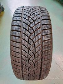 Goodyear Ultra performance + 235/40-19