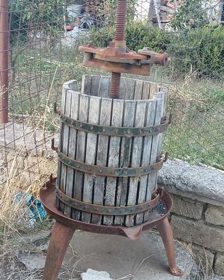 Torchio per vino