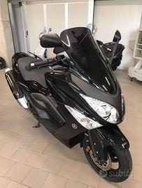 Yamaha t max 500