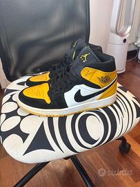 AIR JORDAN 1 MID