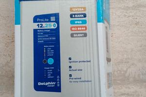 Caricabatterie nautico