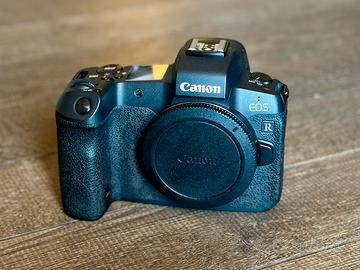 Canon EOS R