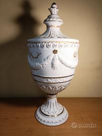 vaso potiche in porcellana dipinto a mano 