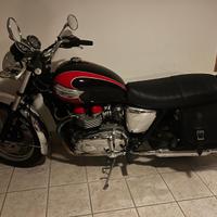 Triumph T100 Bonneville