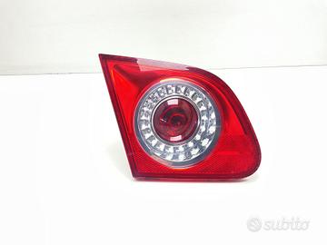 FANALE POSTERIORE SX A LED INTEGRATO NEL PORTELLON