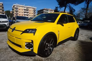 Renault 5 E-Tech Electric 40 KWH techno 120 c...