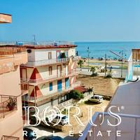 Attico con terrazza esterna di 120 mq con vista