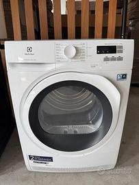 ASCIUGATRICE ELECTROLUX PERFECTCARE 800