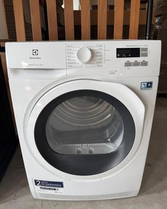 ASCIUGATRICE ELECTROLUX PERFECTCARE 800