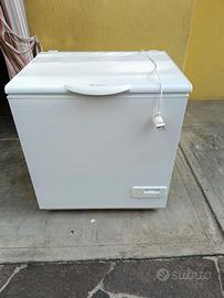 congelatore a  pozzetto Electrolux