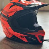 Casco bimbo motocross