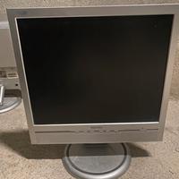 Monitor philips 17” con casse integrate