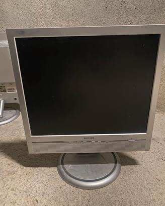 Monitor philips 17” con casse integrate
