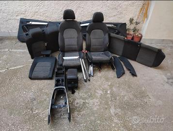 Interni sportivi Audi A4 b8 sline