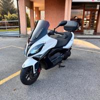 Kymco Xciting 300i - Bauletto + Doppio Parabrezza