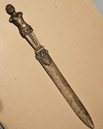 Tagliacarte in bronzo di fine 1800