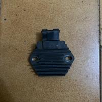 Regolatore di tensione Honda