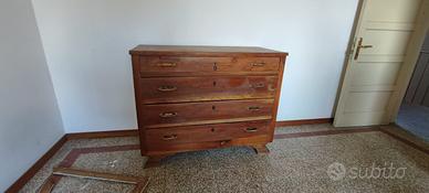 mobili in legno