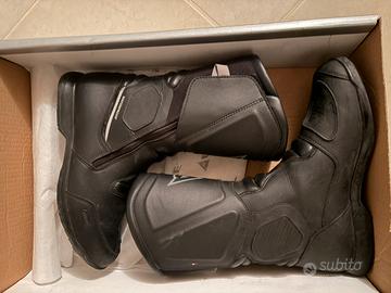 Stivalo moto dainese