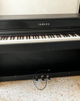 Pianoforte Yamaha Clavinova CLP-535B