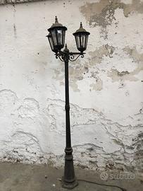 LAMPIONE DA ESTERNO  H 220 ALLUMINIO PRESSO FUSO 