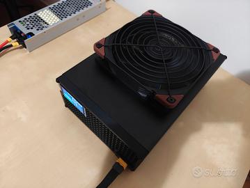 Bitcoin miner nerdOCtaxe 8 x Asic Bm1370