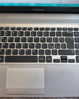 Notebook Samsung NP270