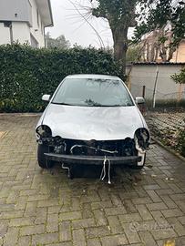 Polo 1.2 incidentata