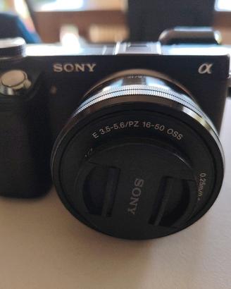 Sony NEX-6 + 16-50 OSS – kit completo 3 batterie