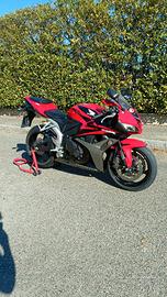 Honda CBR 600 RR