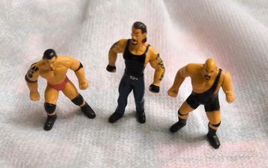 Mini figura di Undertaker WWE Dolci Preziosi del 2