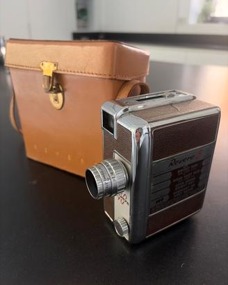 Cinepresa REVERE 8 modello anni 40- con custodia