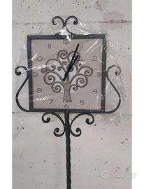 Orologio in ferro battuto fatto a mano