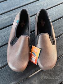 Pantofole Fly Flot marrone nuove con il cartellino